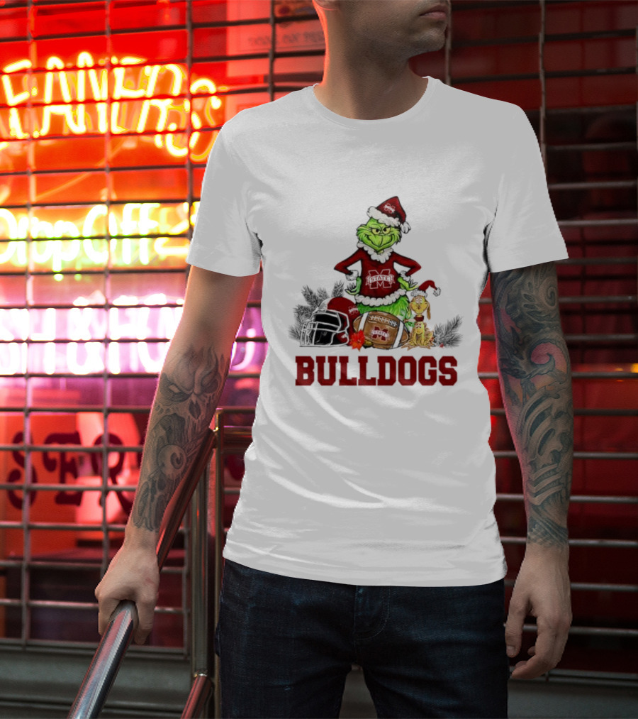 Bulldogs Grinch Max Dog Christmas Football Santa Hat T-Shirt