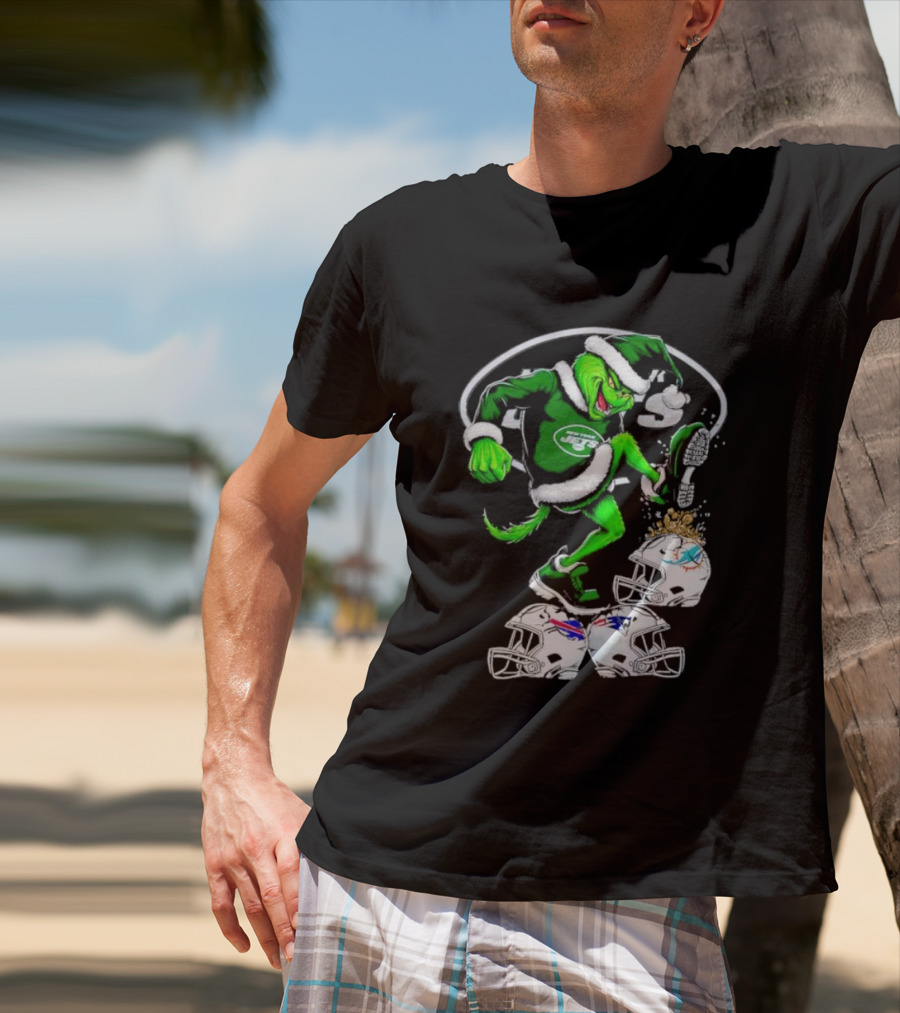 New York Jets Grinch Santa Stomping NFL Helmets Funny Christmas T-Shirt