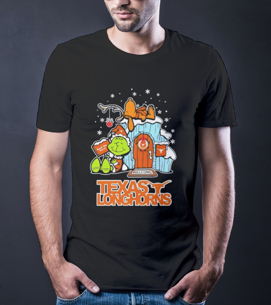 Peanuts Texas Longhorns Grinch Snoopy Merry Xmas Welcome T-Shirt