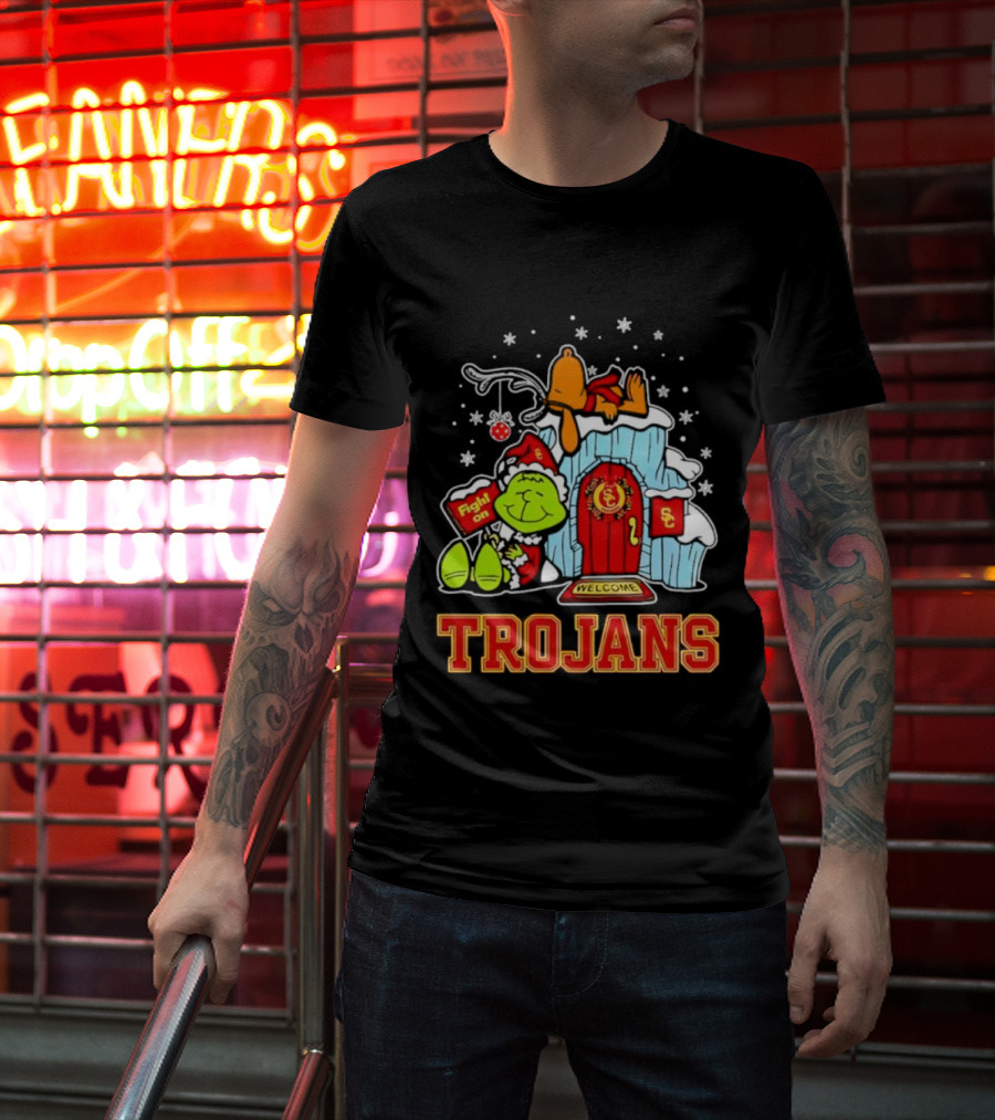 Peanuts USC Trojans Grinch Snoopy Christmas Fight On Welcome T-Shirt