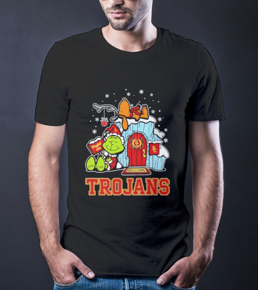Peanuts USC Trojans Grinch Snoopy Christmas Fight On Welcome T-Shirt