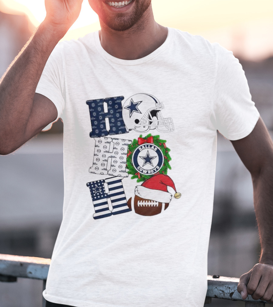 Dallas Cowboys Helmet Wreath Football Christmas Ho Ho Ho Merry Christmas T-Shirt