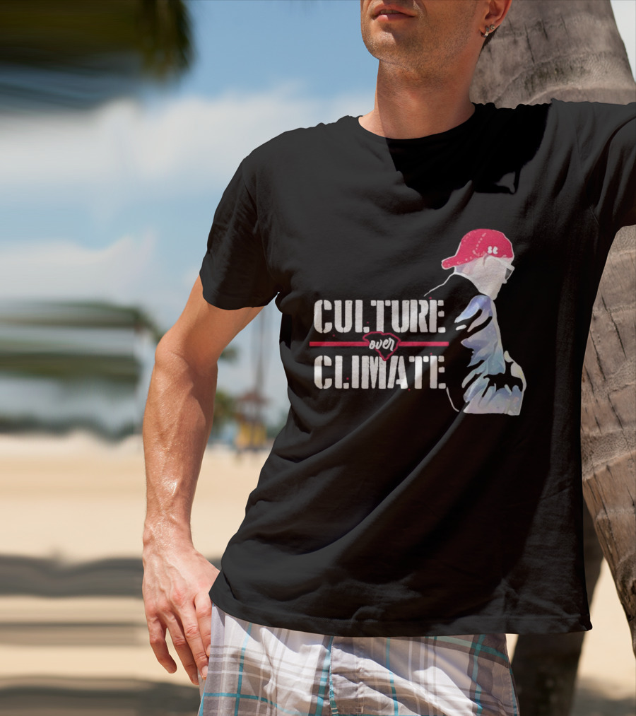CULTURE OVER CLIMATE Red Cap Figure T-Shirt