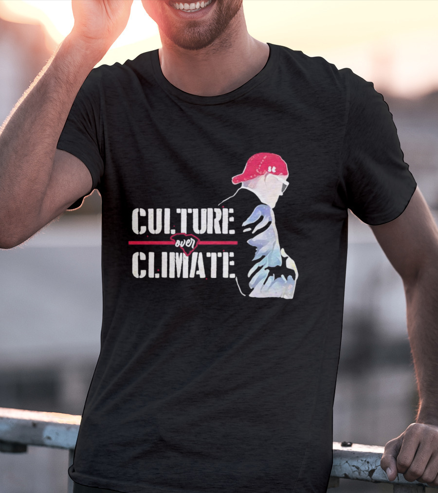 CULTURE OVER CLIMATE Red Cap Figure T-Shirt