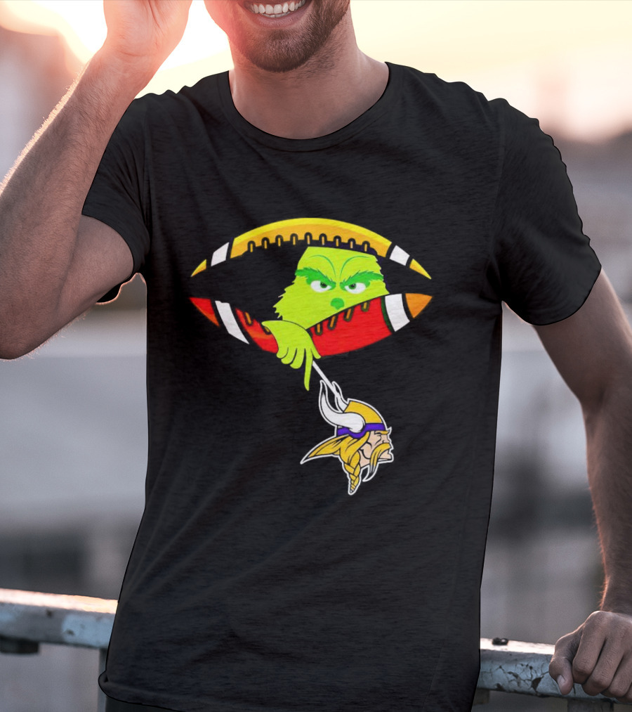 Grinch Stealing Minnesota Vikings Football T-Shirt