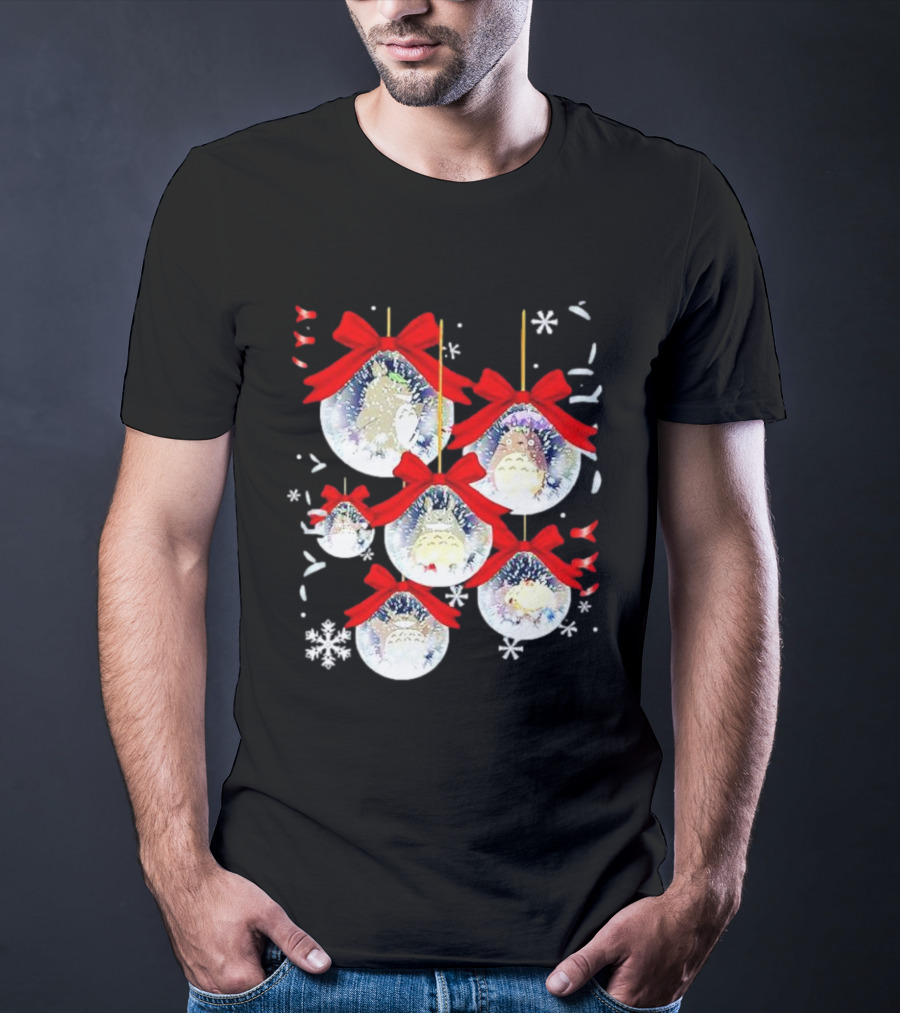 Totoro Chibi Christmas Ornaments With Snowflakes And Red Bows T-Shirt