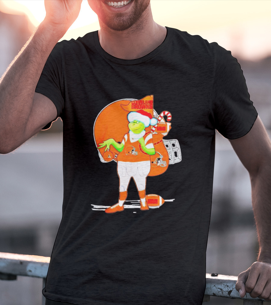 Cleveland Browns Christmas Santa Grinch Football T-Shirt