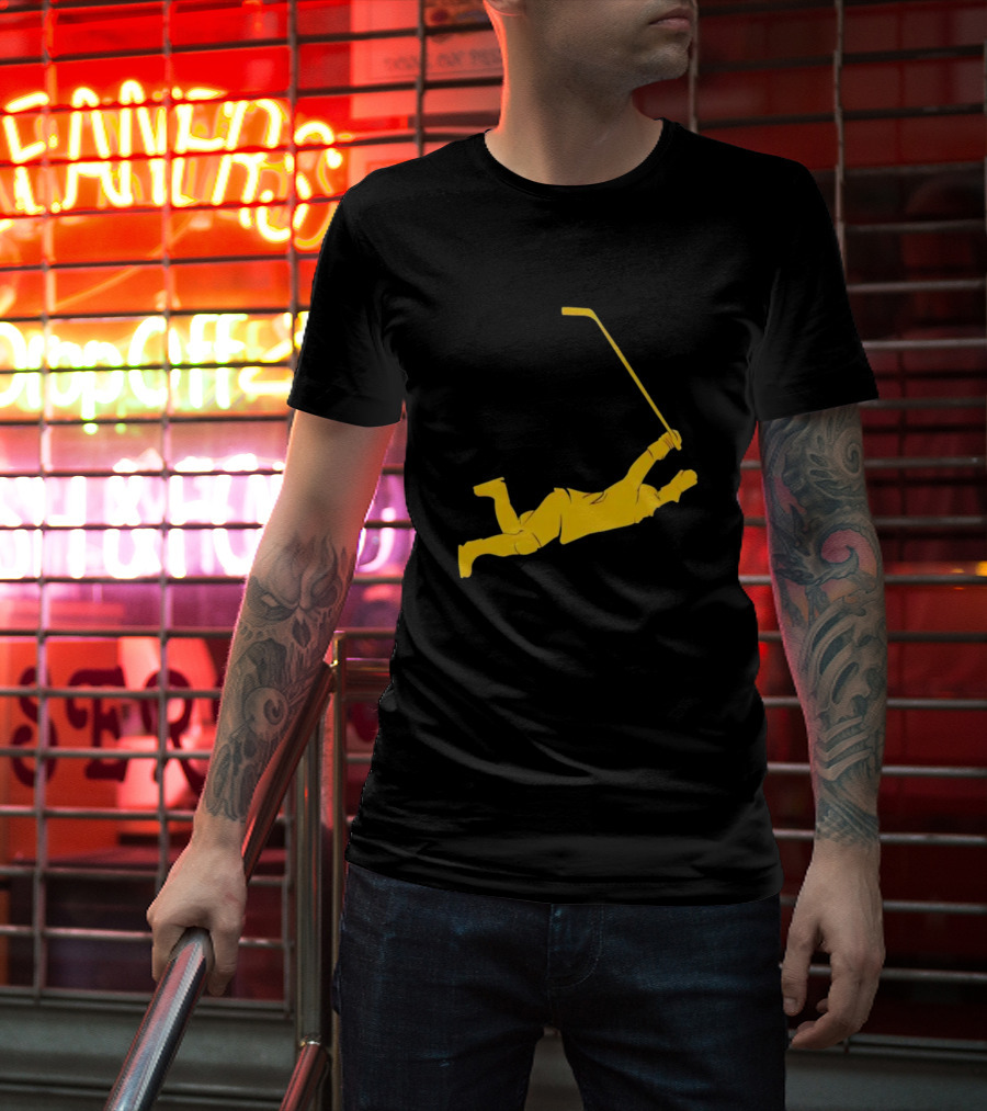 Bobby Orr Flying Hockey T-Shirt