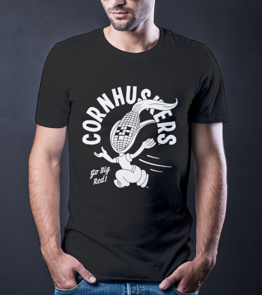 Cornhuskers Go Big Red Retro Mascot Character T-Shirt