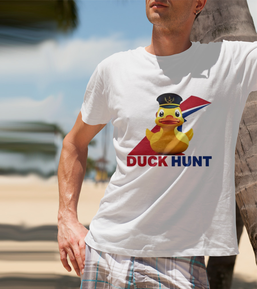 Cruising Duck Hunt Captain Rubber Duck Navy T-Shirt
