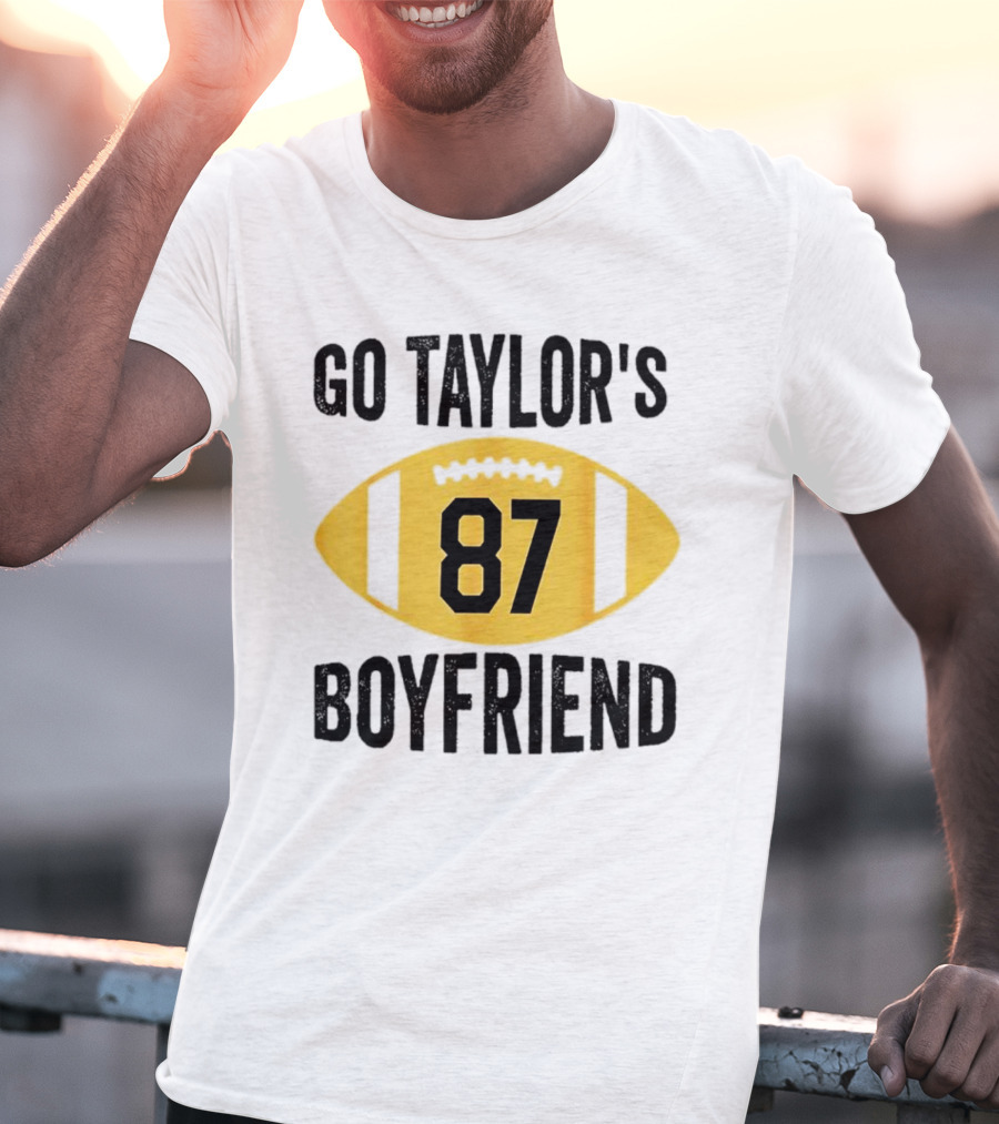 Go Taylor's Boyfriend 87 Football Game Day T-Shirt