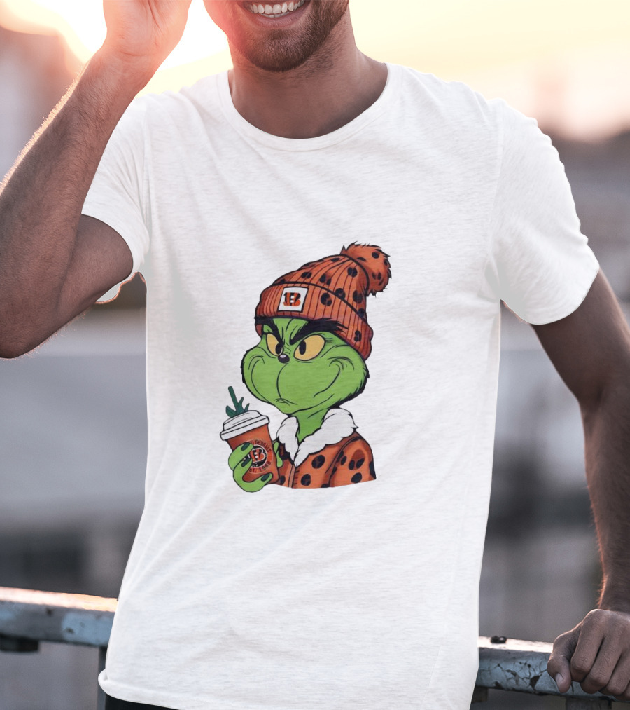 Grinch Boujee Cincinnati Bengals Football Fan Holiday T-Shirt