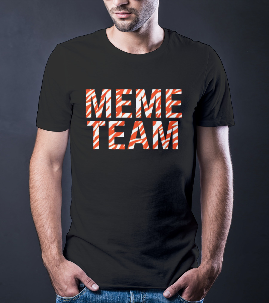 MEME TEAM Red And White Zebra Print T-Shirt