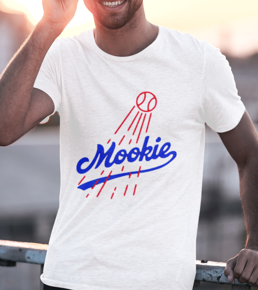 Mookie Signature Red Baseball Design Los Angeles Dodgers T-Shirt