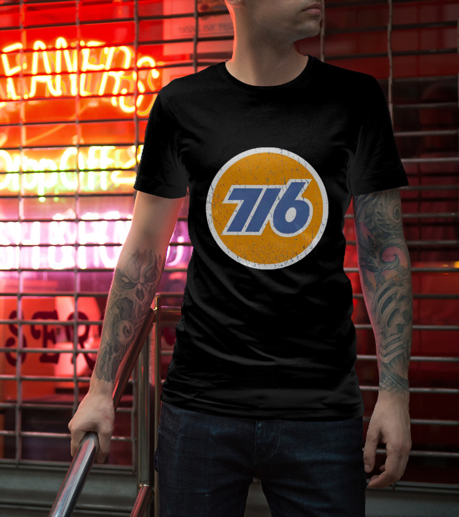Union 76 Vintage Style 76 Gas Station Iconic T-Shirt