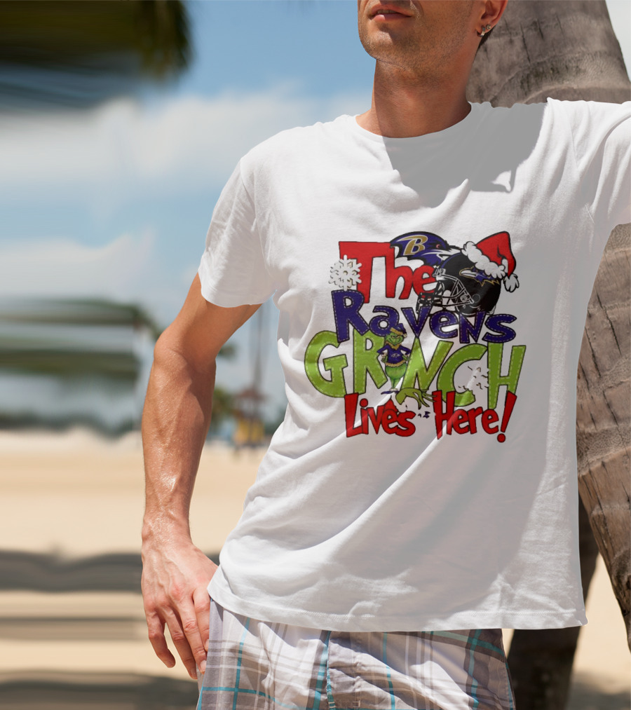 The Ravens Grinch Lives Here Christmas Ravens Logo Santa Hat T-Shirt