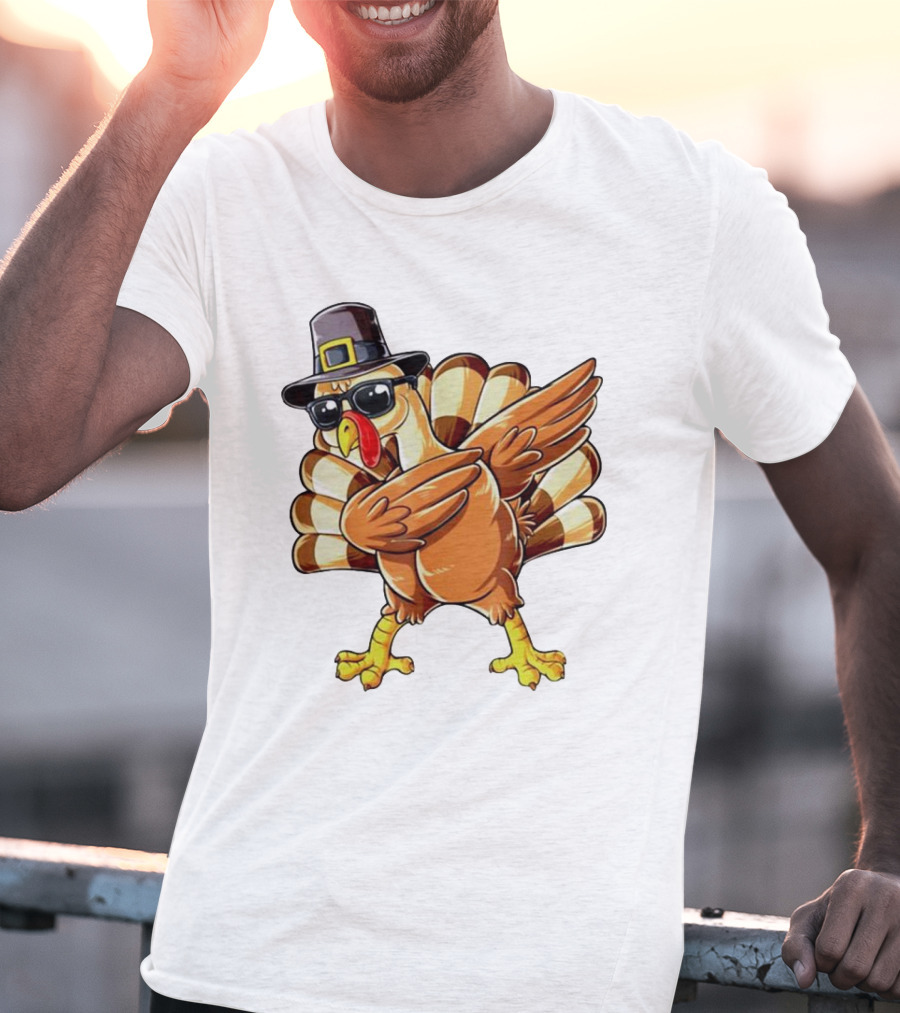 Thanksgiving Turkey Dabbing With Pilgrim Hat And Sunglasses T-Shirt