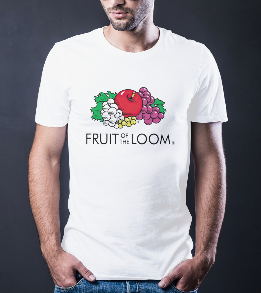 FRUIT OF THE LOOM Logo With Apples Grapes And Leaves T-Shirt