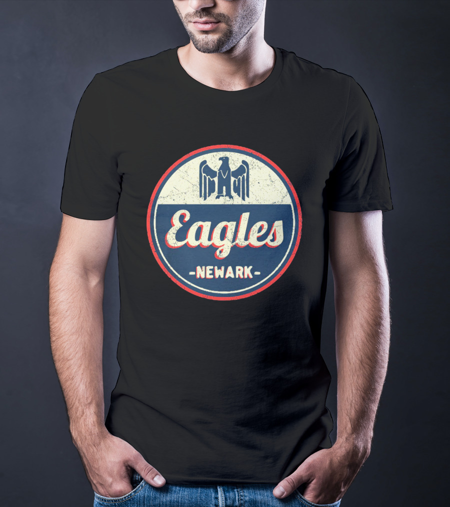 Eagles Newark Negro League Baseball Logo Retro Circle Badge T-Shirt