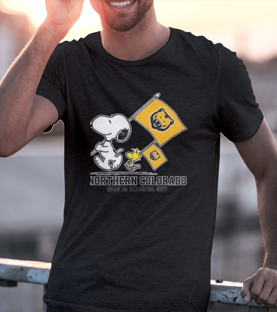 Snoopy Northern Colorado Bears Road To Oklahoma City Flags T-Shirt