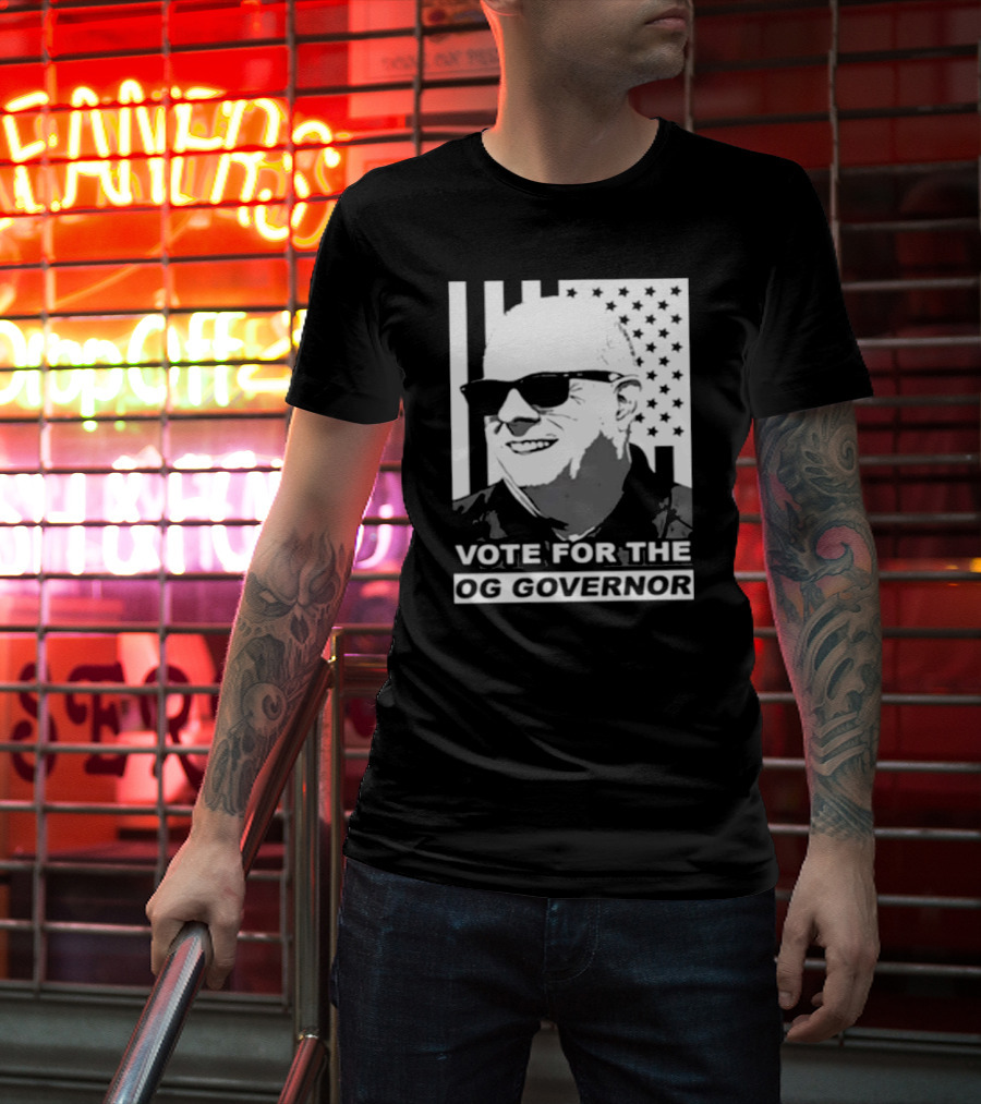 Vote For The OG Governor Larry Hogan With American Flag Background T-Shirt