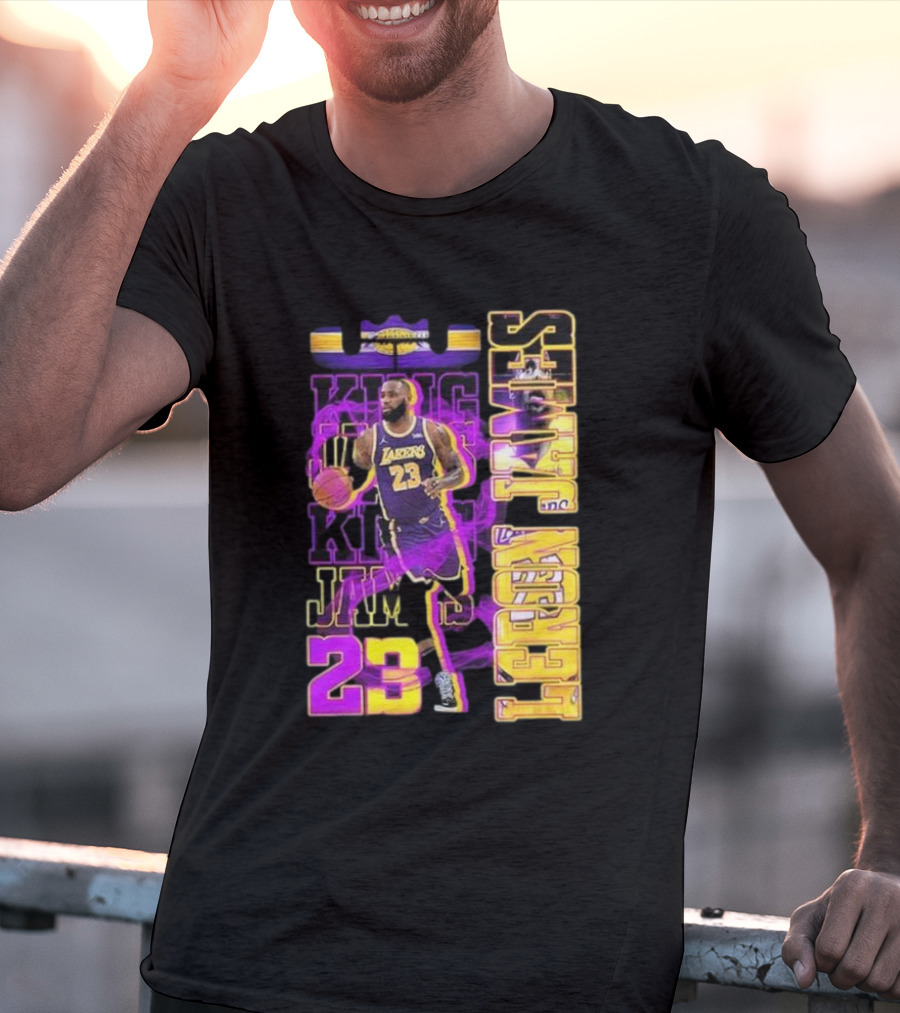 King LeBron James No. 23 Los Angeles Lakers True King Fan T-Shirt