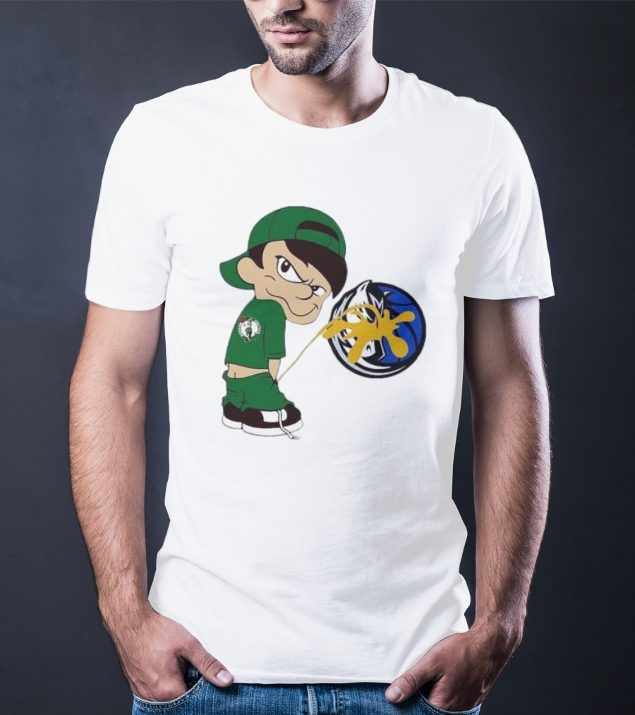 Little Boy Boston Celtics Piss On Dallas Mavericks Logo T-Shirt
