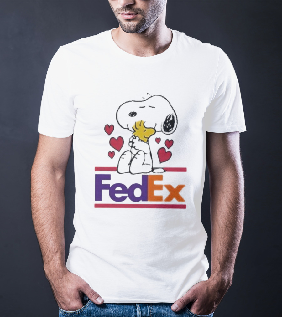Snoopy Woodstock Hugs Hearts FedEx T-Shirt
