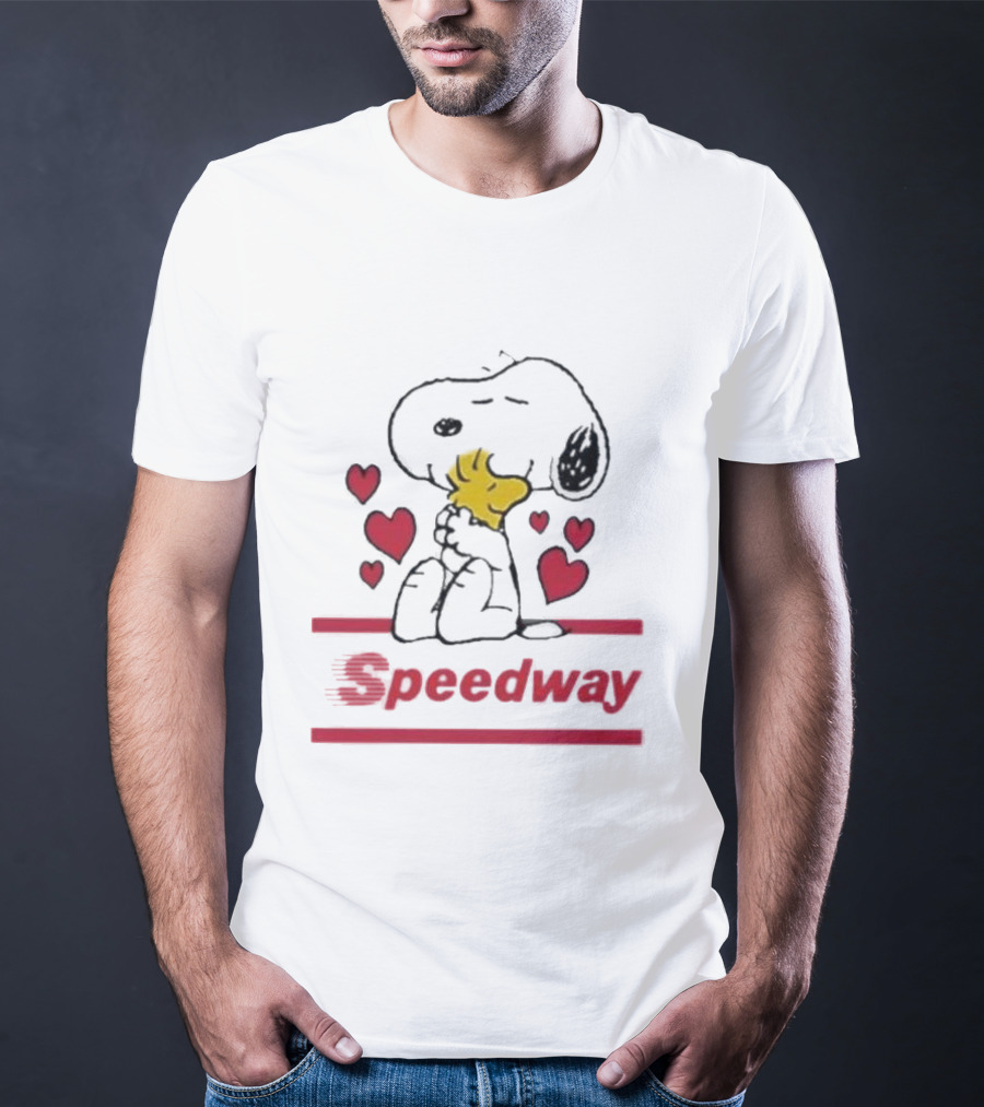 Snoopy Holding Woodstock Surrounded By Hearts Speedway T-Shirt