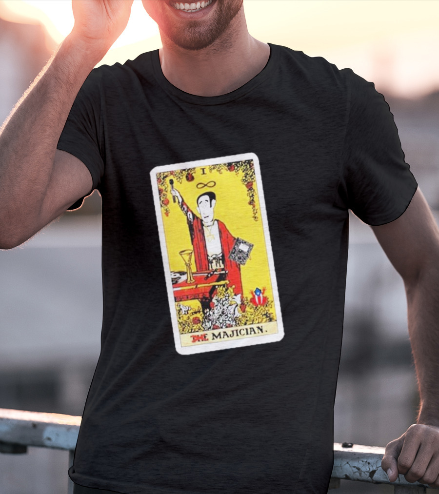 Kurious The Magician Tarot Card I Infinity T-Shirt