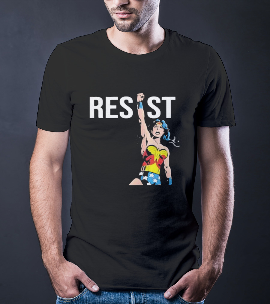 Wonder Woman Resist Power Iconic Fist Uplift T-Shirt