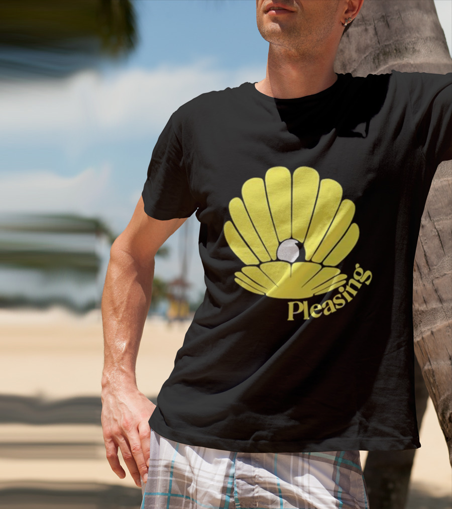 Pleasing Clam Yellow Shell With Pearl T-Shirt