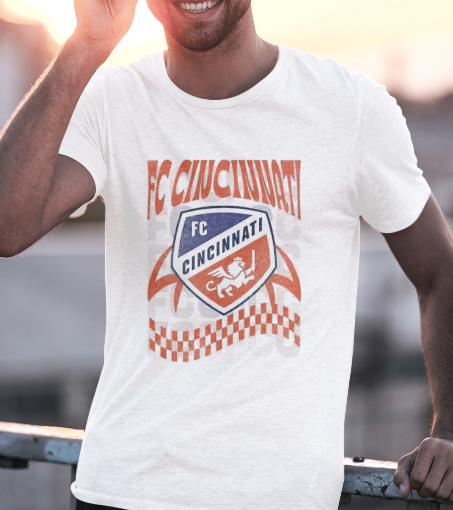 FC Cincinnati Shield Vibes Checking Rampant Lion T-Shirt