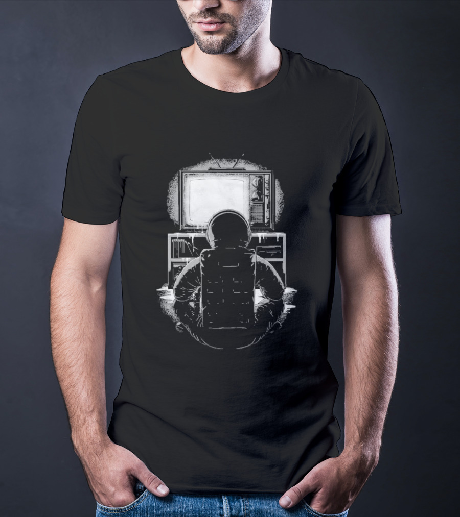 Lost Transmission Intotheam Astronaut Watching Vintage Television T-Shirt