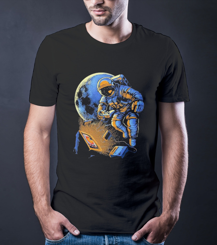 Space Arcade Astronaut Gamer Adventure Intotheam T-Shirt