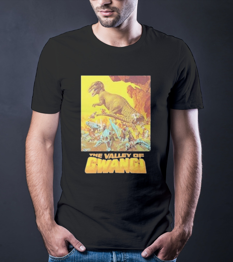The Valley Of Gwangi Dinosaur Adventure Scene T-Shirt
