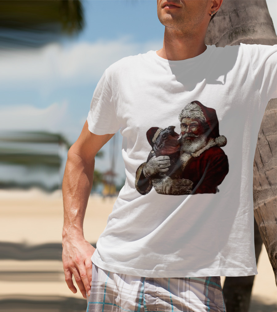 Moo Deng Xmas Funny Christmas Santa Hug Cute Baby Hippo Santa Claus Holiday T-Shirt