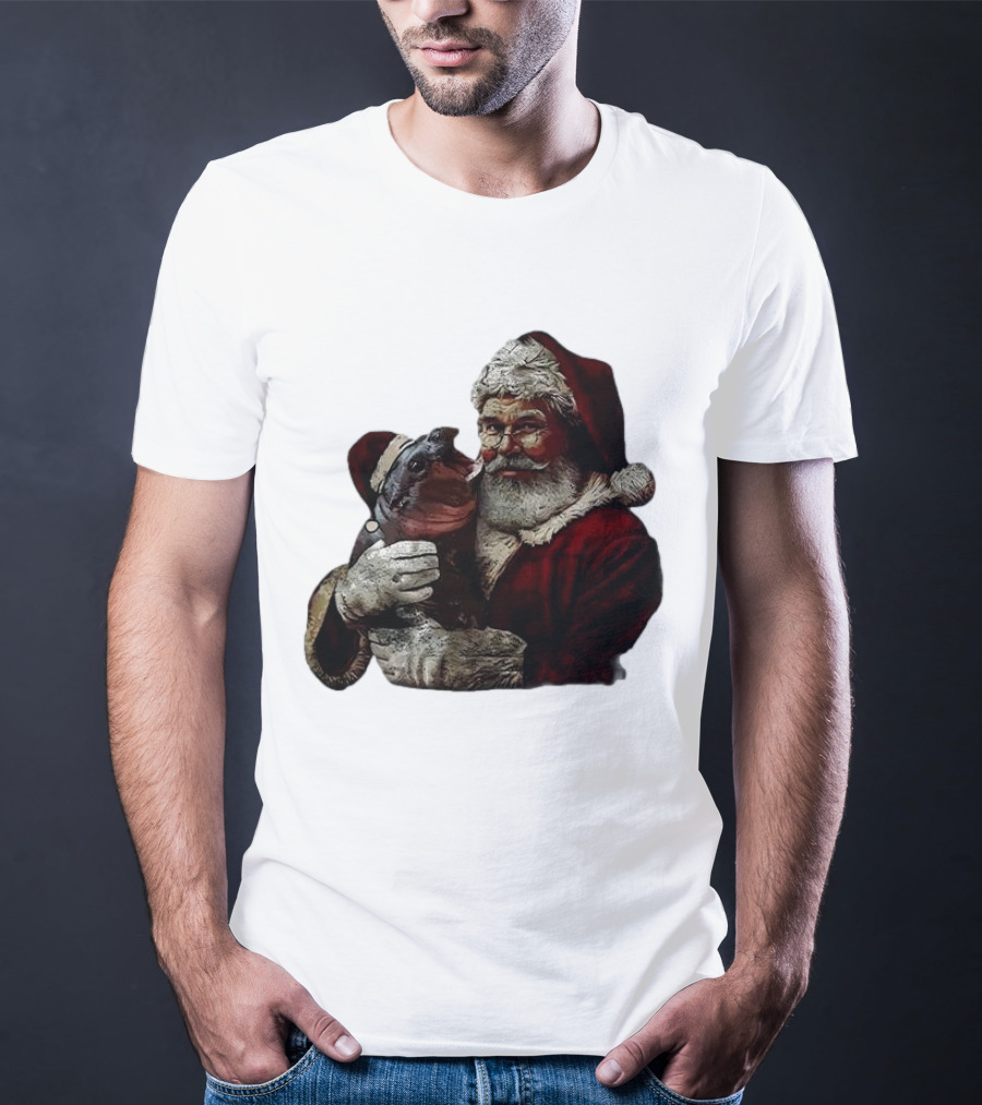 Moo Deng Xmas Funny Christmas Santa Hug Cute Baby Hippo Santa Claus Holiday T-Shirt