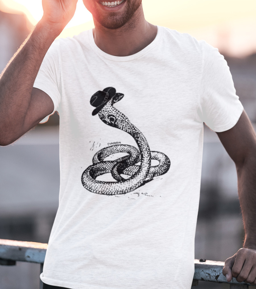 Rose Blush Studio Debutation Snake With Hat T-Shirt