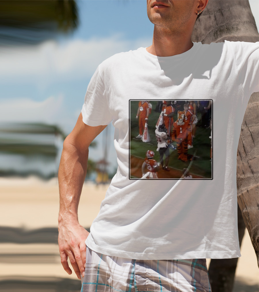 Louisville Victory Dance Night Night Celebration Against Clemson Tiger Mascot T-Shirt