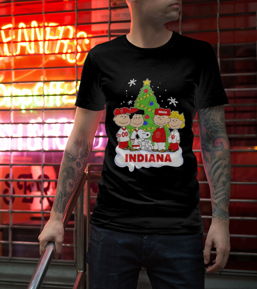 Indiana Hoosiers Snoopy Peanuts Christmas Tree Charlie Brown Lucy Linus T-Shirt