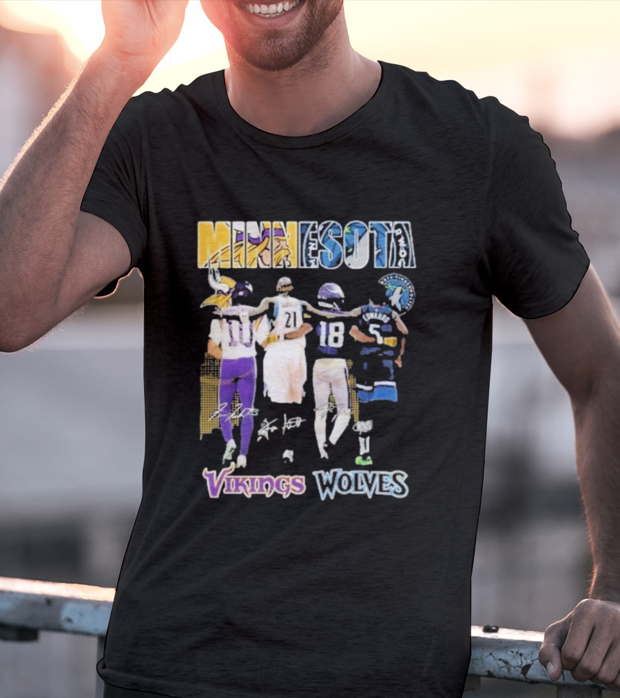 Minnesota Vikings Wolves Signature Collaboration T-Shirt