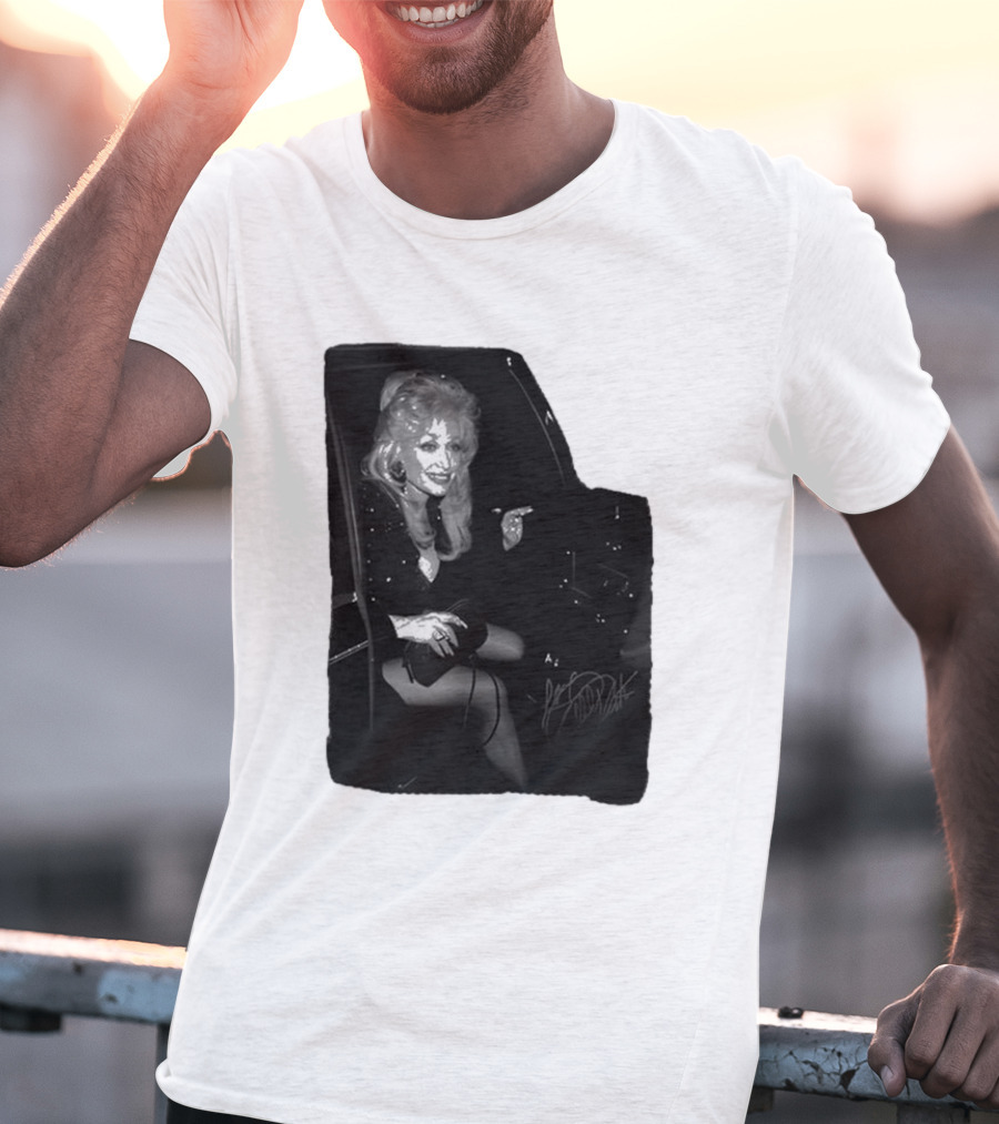 Dolly Parton Iconic Limo Moment T-Shirt