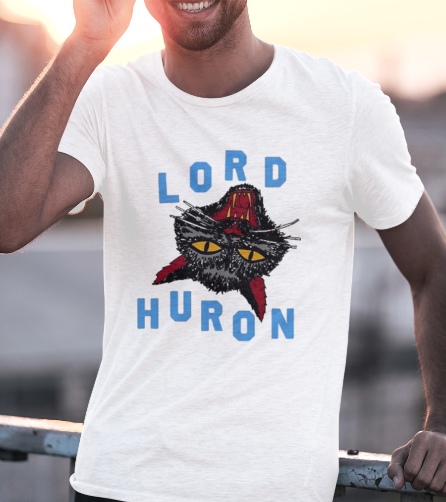 LORD HURON Upside Down Cat T-Shirt