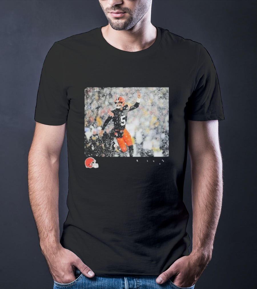 Cleveland Browns Jameis Winston NFL Week 12 Snow Game Action T-Shirt