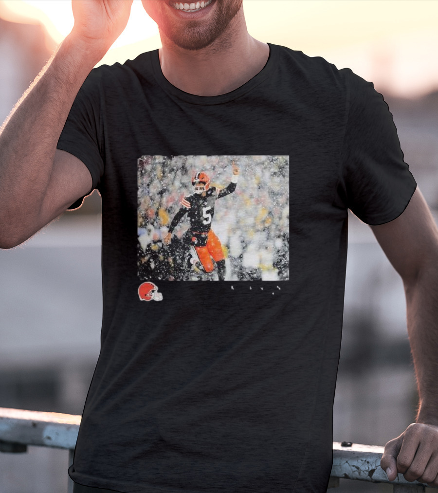 Cleveland Browns Jameis Winston NFL Week 12 Snow Game Action T-Shirt