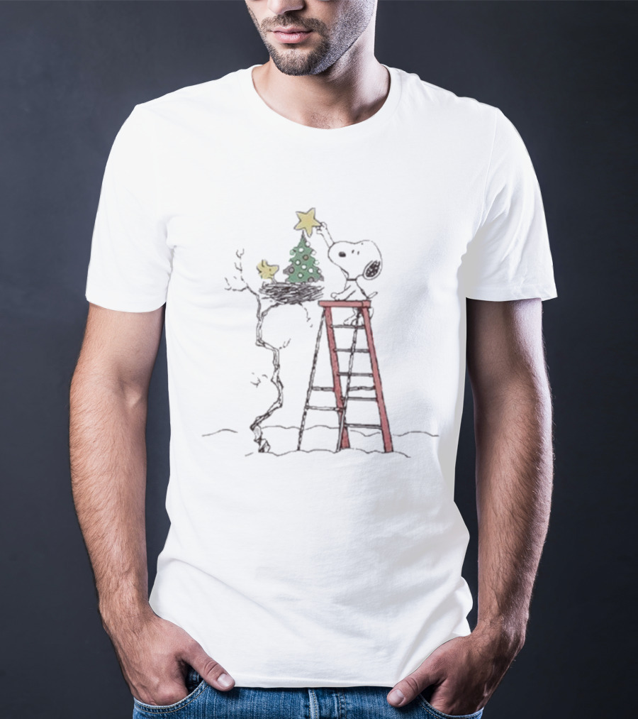 Snoopy Christmas Tree Topper Peanuts Holiday Scene T-Shirt
