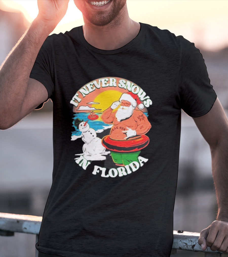 New Found Glory Santa Sunbathing It Never Snows In Florida T-Shirt