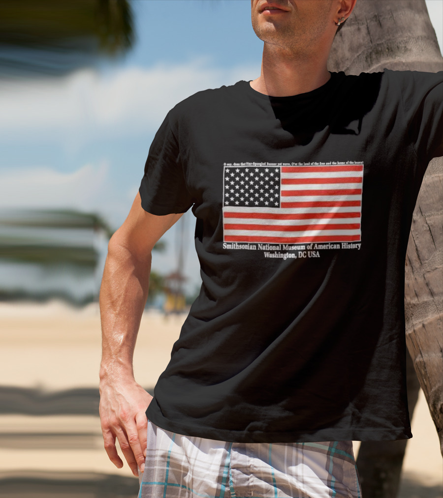 Smithsonian National Museum Of American History American Flag Washington DC USA T-Shirt