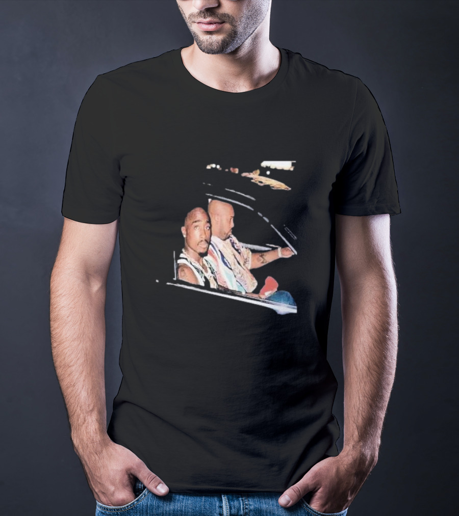 2Pac And Suge Knight Black Car Night Image T-Shirt